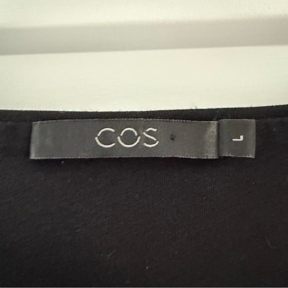 COS black knit dress with front flap and cutout back - size Large (L) - Picture 7 of 8